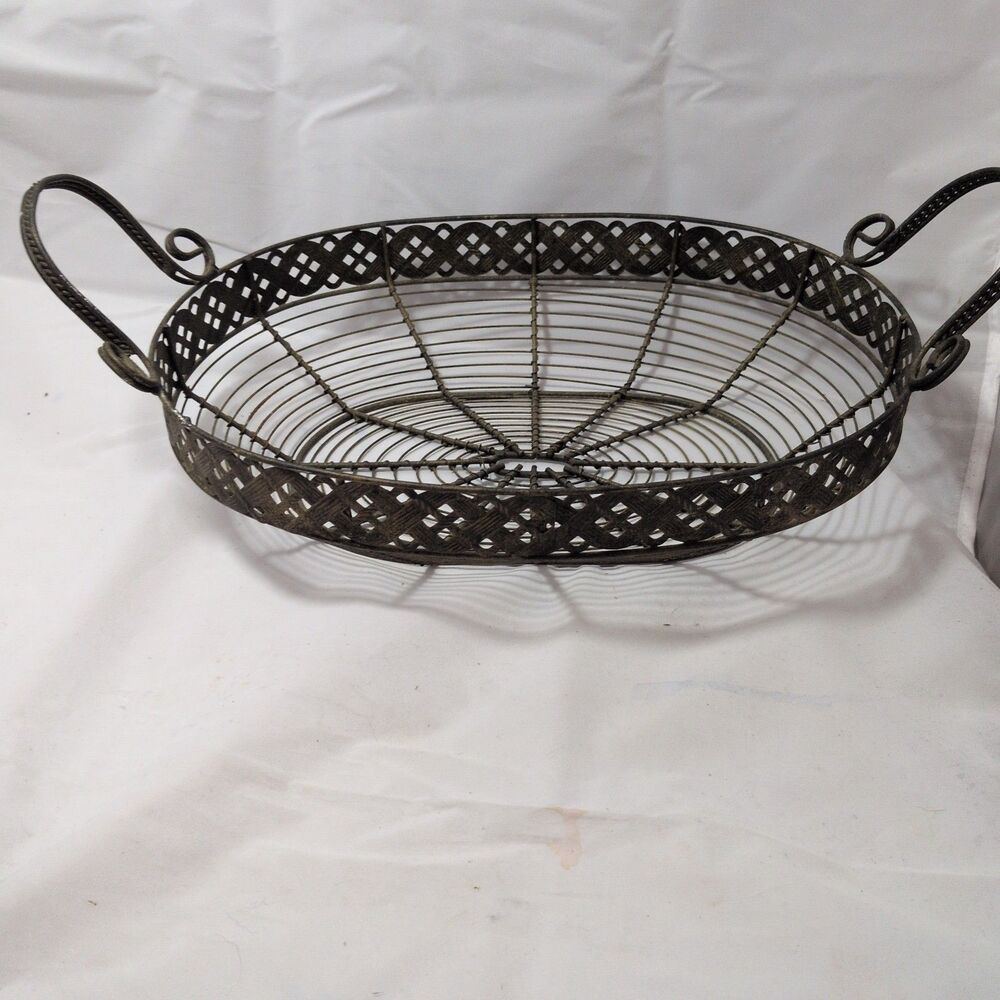 French Country, Provincial, Parisian Cottage, Rustic Farmhouse Basket